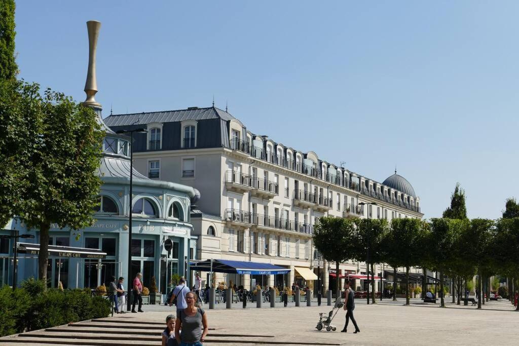 Disneyland Paris 70M² Face Parc, Place Ariane Serris Exterior photo